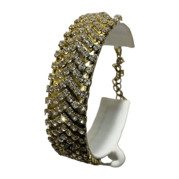 Vintage Multi Row Rhinestone Gold Tone Chain Wedding Runway Women’s Bracelet - Picture 3 of 11